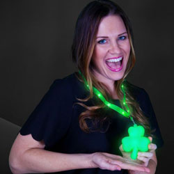 Flashing LED Light Up SHAMROCK Lanyard Necklace